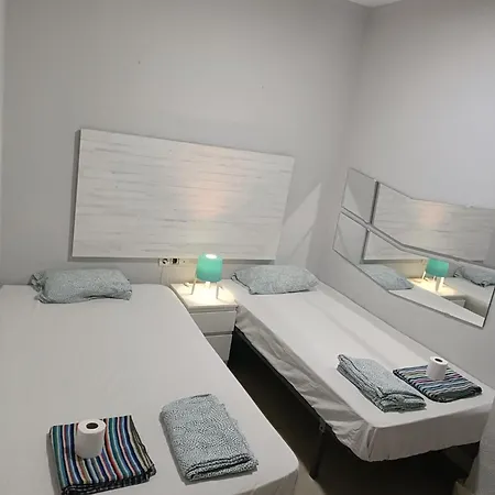 Ubytování v soukromí 38 - Habitacion En Piso *